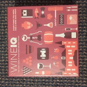 NWT WineIQ Party Game